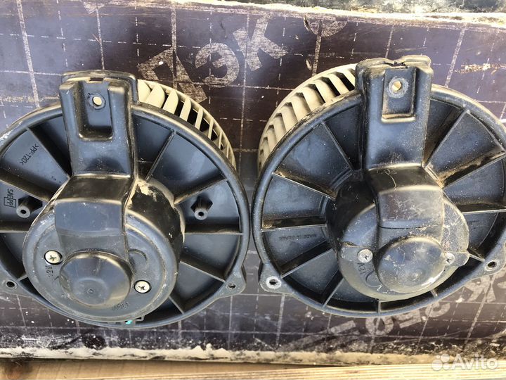 Моторчик печки toyota corolla