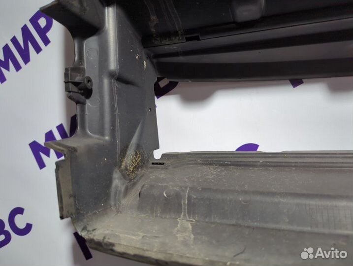 Воздуховод радиатора Bmw 5 F10 N20 2012