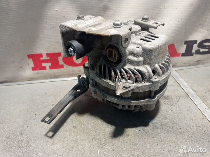 Генератор Honda Civic 8 5D FK2 R18A2 2006-2010