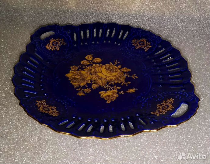 Pirken-Hammer Роза Comteza кобальт