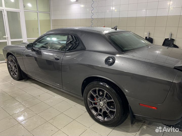 Dodge Challenger 3.6 AT, 2018, 45 600 км