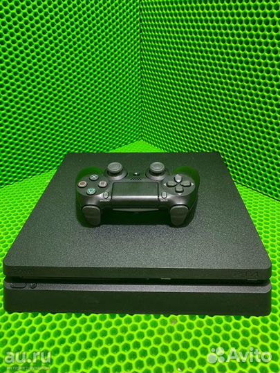 Игровая приставка Playstation 4 Slim