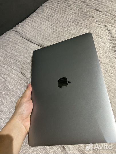 Apple MacBook AIR 13 2020 M1 8gb 256