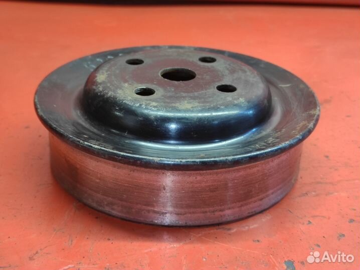 Шкив помпы Jeep Cherokee XJ Wrangler YJ 4.0