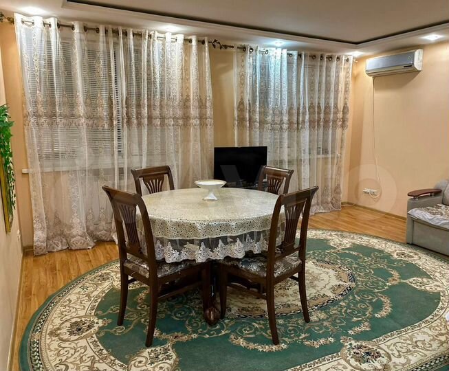 3-к. квартира, 71 м², 3/5 эт.