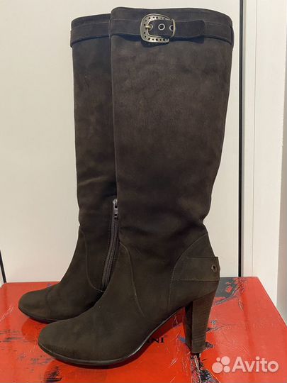 Осенние итальянские замшевые сапоги (37 р.)