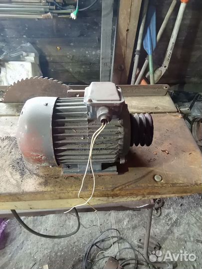 Электродвигатель 380 В, 15 квт