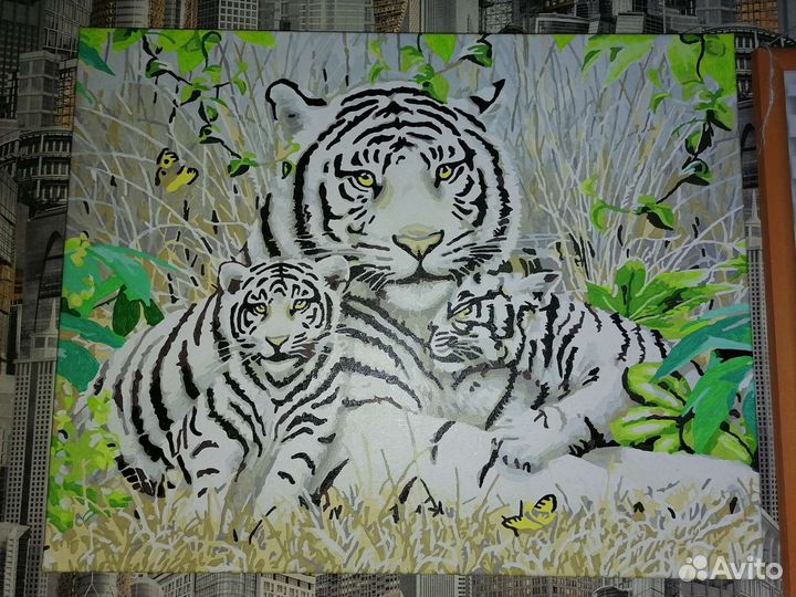 Картины по номерам раскрашенная