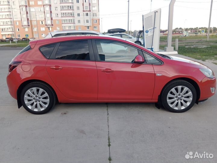 Opel Astra 1.6 AT, 2012, 114 320 км