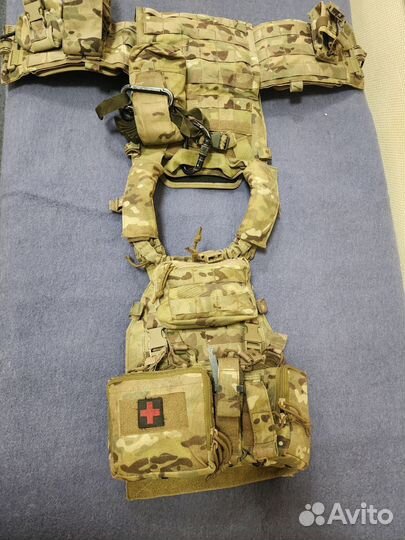 Продам бронежилет и разгрузку