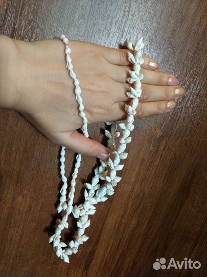 Колье ожерелье из ракушек и серьги