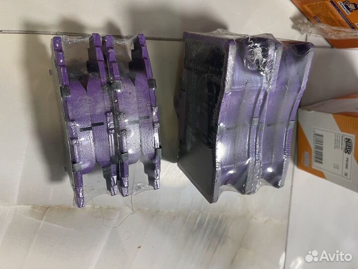 Тормозные колодки на lexus is 300 2018г