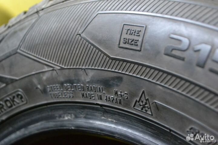 Goodyear Ice Navi 6 215/65 R16