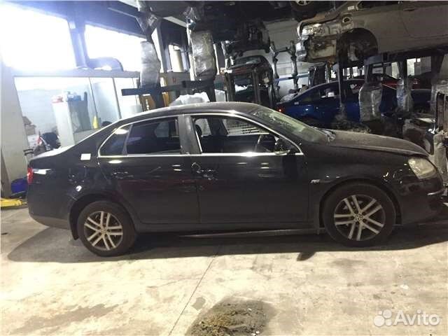 Разбор на запчасти Volkswagen Jetta 5 2004-2010