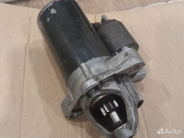 Стартер на двигатель 2.8 Бен. амх