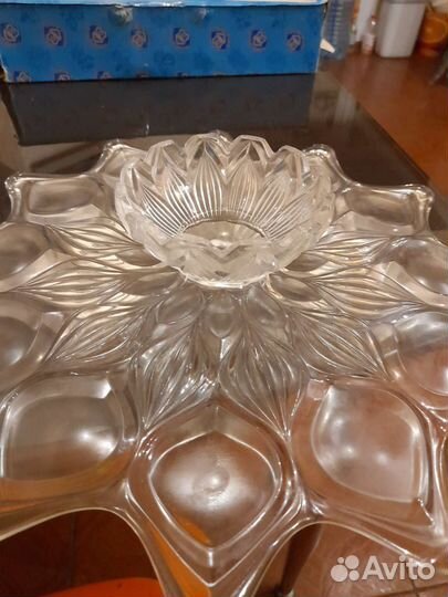 Блюдо на ножке. Чехия