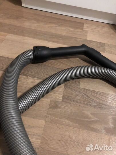 Шланг для пылесоса с ручкой
