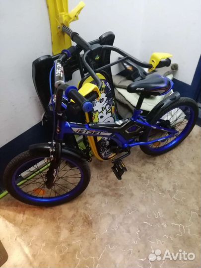 Детский велосипед 16
