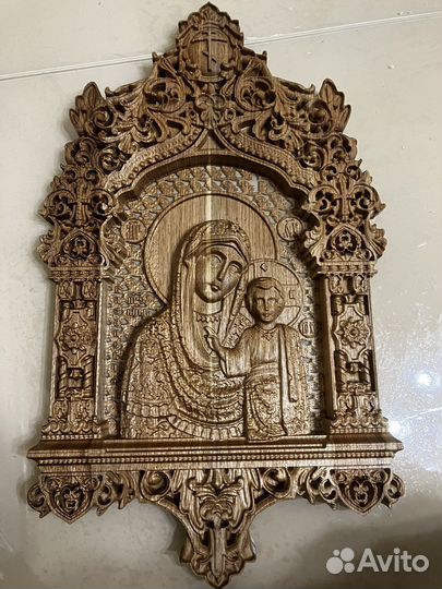 Резная Икона Казанской божьей матери