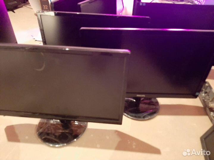 Разбитый ViewSonic VA2246M