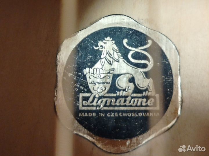 Классическая гитара Лигнатон