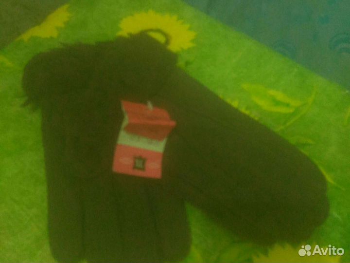 Перчатки