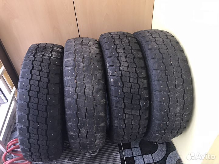 Bridgestone RD-713 195/70 R15C 104Q
