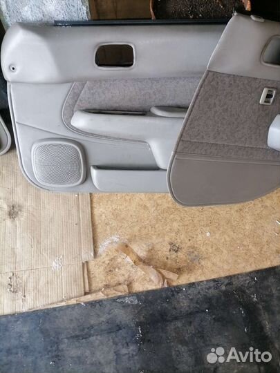 Обшивки дверей Toyota Corolla ae110