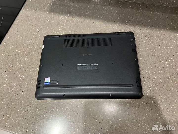 Ноутбук Dell Latitude 3400