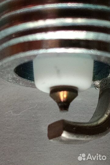 Свеча зажигания платиновая NGK PTR5D 10