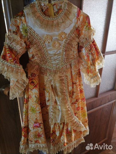 Нарядные платья для девочки