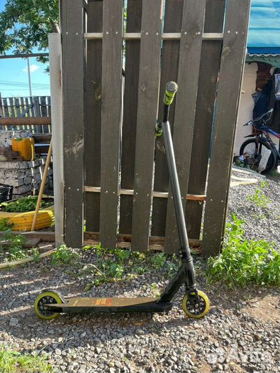 Самокат трюковой