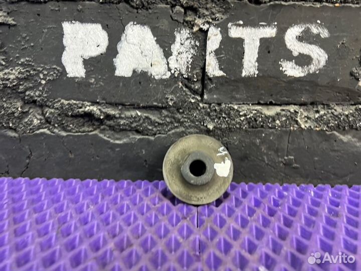 Подушка радиатора Nissan X-Trail NT31-106173