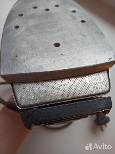 Утюг в хорошем состоянии