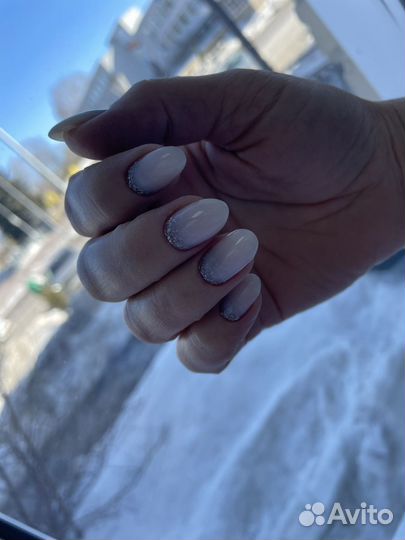 Мастер маникюра