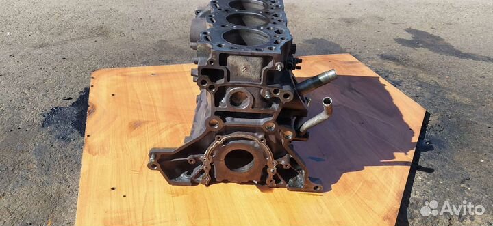 Блок цилиндров Тойота Авенсис 1cd