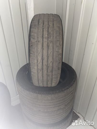 Bridgestone Dueler H/P 235/55 R17