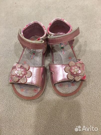 Босоножки для девочки