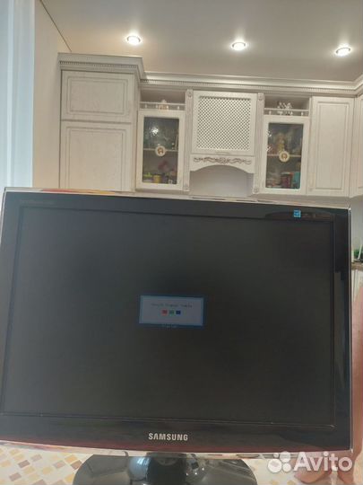 Монитор Samsung