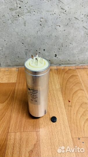 Конденсатор