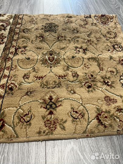 Ковер шерстяной