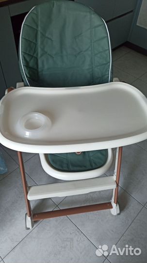 Стульчик для кормления happy baby berny v2