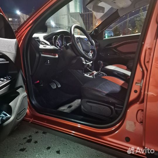 LADA Vesta Cross 1.8 AMT, 2017, 70 000 км