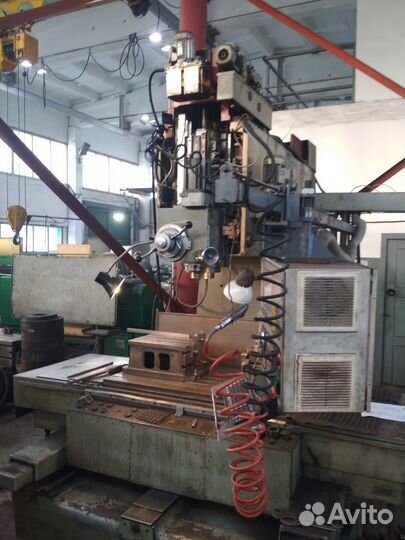 Координатно-расточный станок с чпу 2Е450аф30