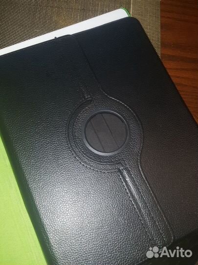 Поворотный чехол новый на iPad 12.5