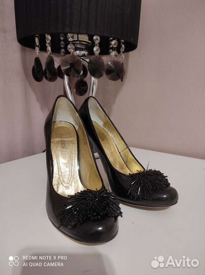 Черные лаковые туфли