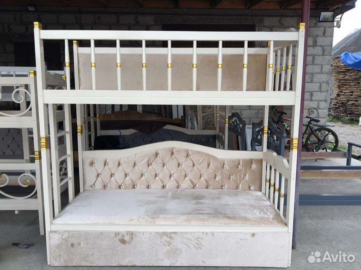 Кровать двухьярусная и всех видов