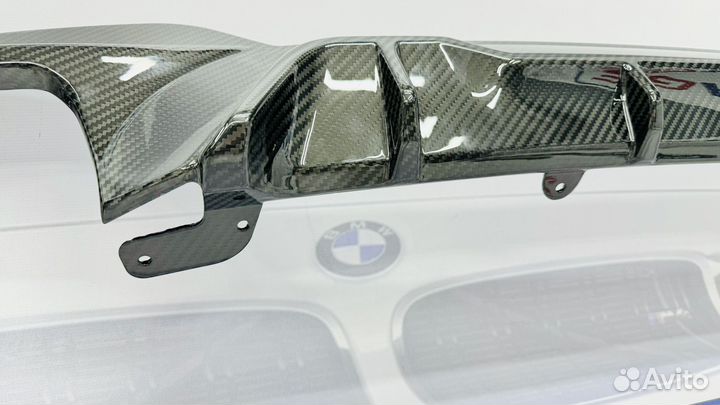 Диффузор BMW G20 M Perfomance 2*2 сухой карбон
