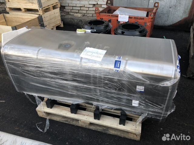 Алюминиевый бак на камаз. Топливный бак камаз нео 5490. Топливный бак камаз 65115 500 литров. Топливный бак камаз 5490 700 литров. Алюминиевый бак камаз.