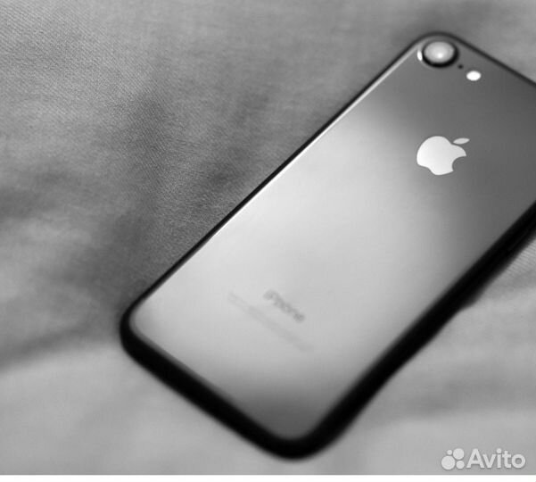 iPhone 7, 32 ГБ